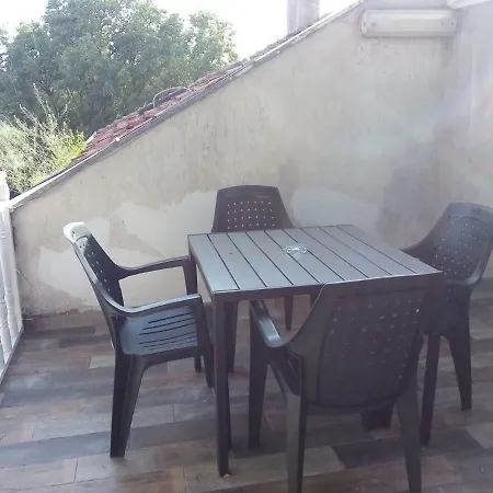 Apartment 9, Arhimandrit Filaret Street *
